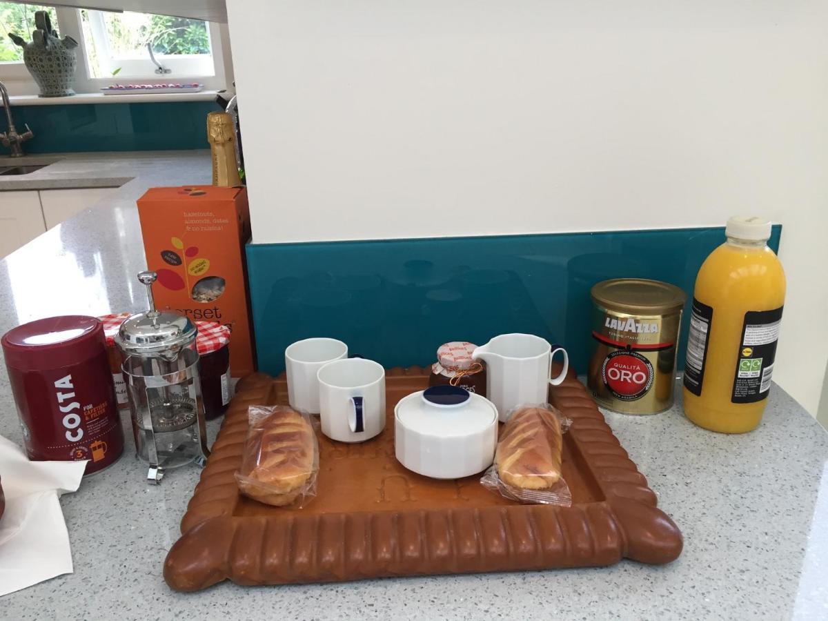 לונדון Sandra & Andrew'S B&B מראה חיצוני תמונה