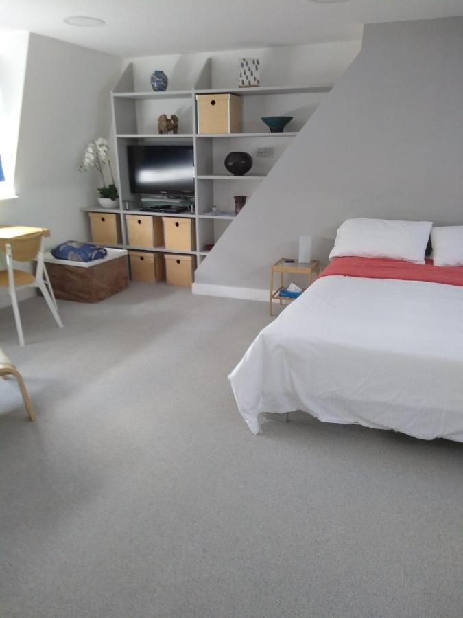 לונדון Sandra & Andrew'S B&B מראה חיצוני תמונה